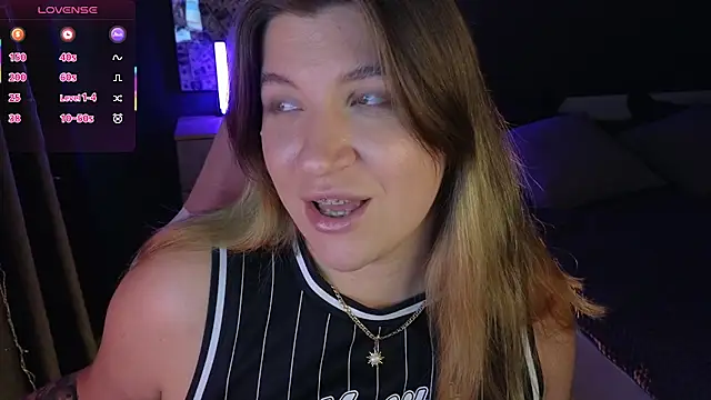 Snapshot of Fairy__Sofia chatting on 03/10/25, 11:32 Fairy  Sofia online show from 03/10/25, 11:32