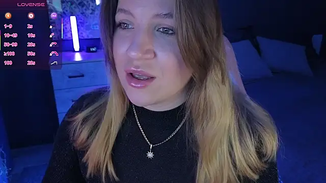 Snapshot of Fairy__Sofia chatting on 03/19/25, 08:23 Fairy  Sofia online show from 03/19/25, 08:23