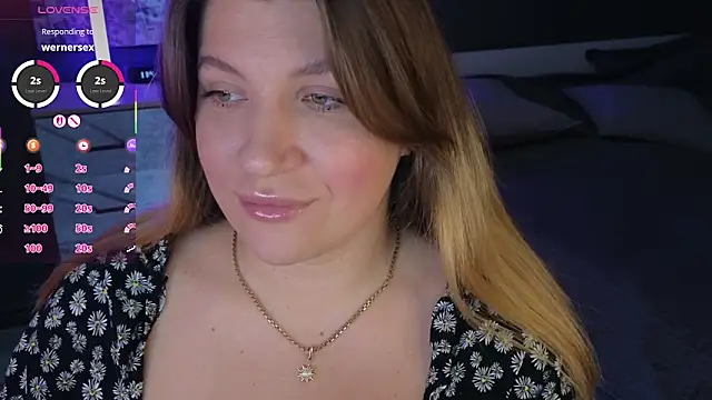 Snapshot of Fairy__Sofia chatting on 03/20/25, 08:42 Fairy  Sofia online show from 03/20/25, 08:42