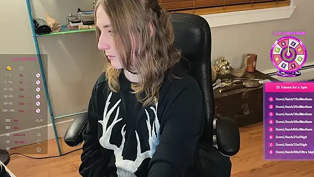 luluvaladon online show from 02/02/25, 03:54