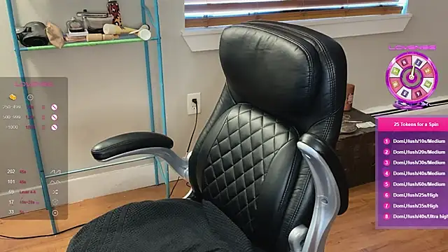 luluvaladon online show from 02/21/25, 11:43