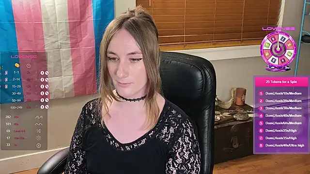 luluvaladon online show from 03/13/25, 02:27