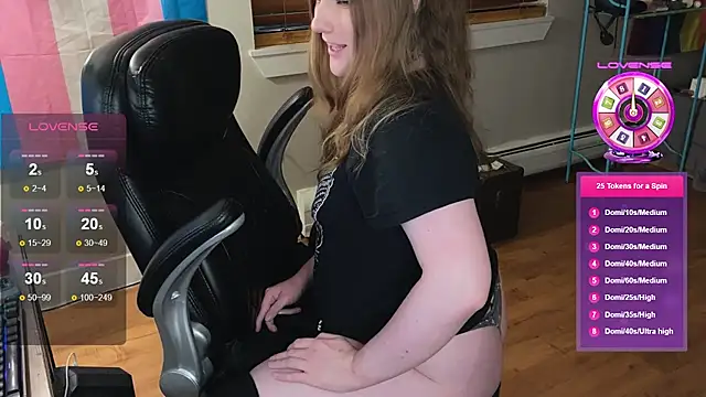 luluvaladon online show from 11/12/25, 06:36