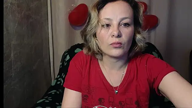 Snapshot of dagny-jo chatting on 02/28/25, 02:42 dagny-jo online show from 02/28/25, 02:42