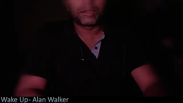 Snapshot of _x_rated_ chatting on 03/15/25, 04:10  x rated  online show from 03/15/25, 04:10