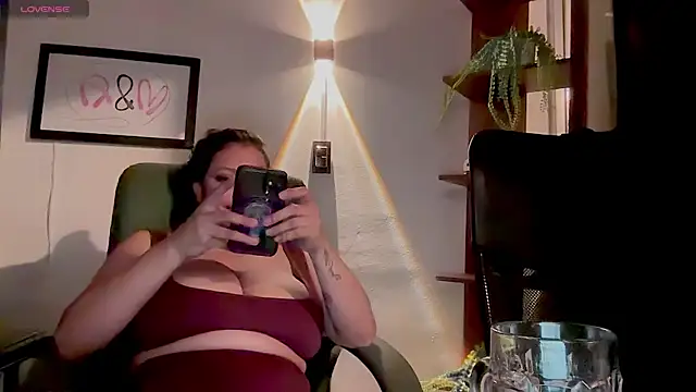 MarcellaGriffin online show from 05/28/26, 03:04