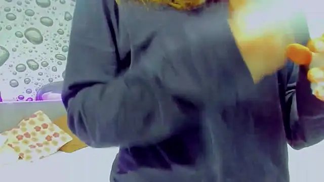 AlmaFancy online show from 03/31/26, 04:57