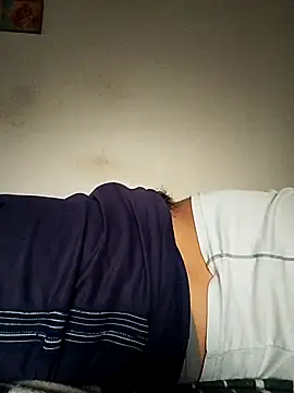 tarra122 online show from 04/15/26, 07:58