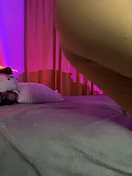  sweet baby  online show from 04/08/26, 12:10