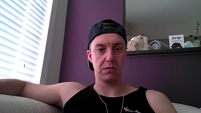 ploki2180 online show from 03/09/25, 11:36