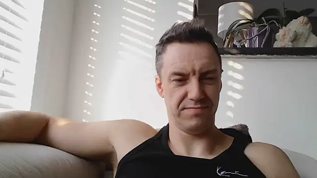 ploki2180 online show from 03/21/26, 06:40