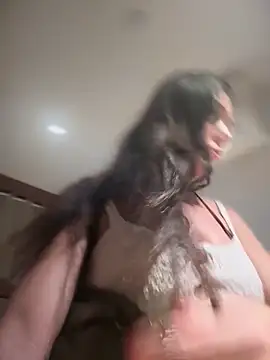 LilliThelo online show from 02/21/26, 05:41