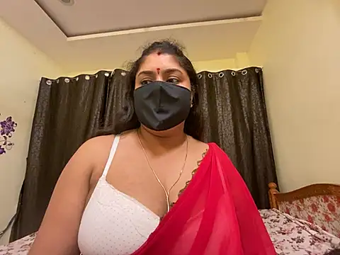 Snapshot of Love_4Sex chatting on 01/06/25, 02:04 Love 4Sex online show from 01/06/25, 02:04