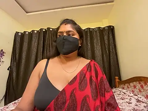 Snapshot of Love_4Sex chatting on 01/09/25, 04:52 Love 4Sex online show from 01/09/25, 04:52