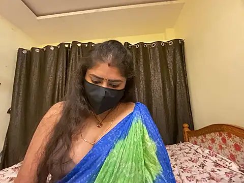 Snapshot of Love_4Sex chatting on 01/15/25, 09:24 Love 4Sex online show from 01/15/25, 09:24