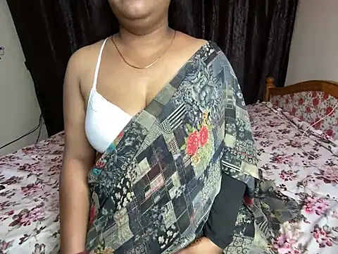 Snapshot of Love_4Sex chatting on 01/28/25, 05:43 Love 4Sex online show from 01/28/25, 05:43