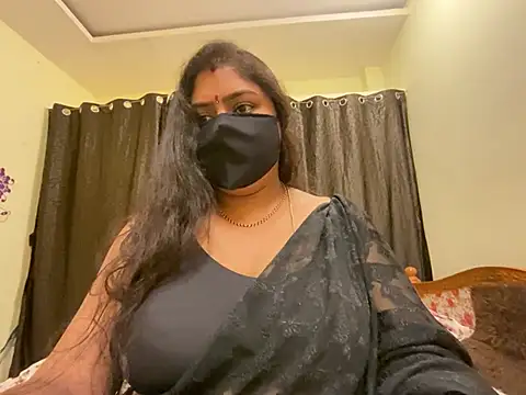 Snapshot of Love_4Sex chatting on 02/17/25, 02:09 Love 4Sex online show from 02/17/25, 02:09