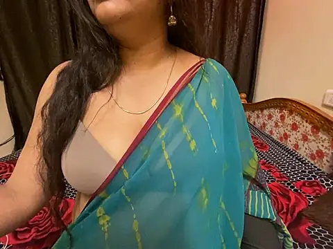 Snapshot of Love_4Sex chatting on 02/28/25, 04:54 Love 4Sex online show from 02/28/25, 04:54