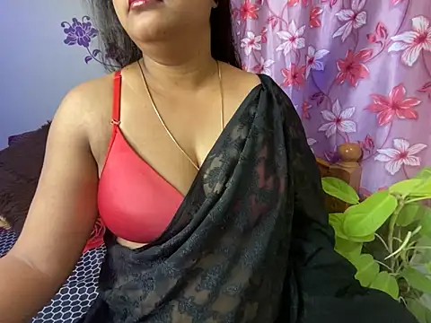 Snapshot of Love_4Sex chatting on 03/09/25, 01:46 Love 4Sex online show from 03/09/25, 01:46