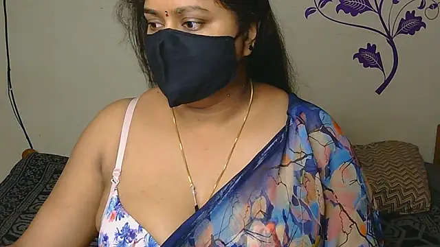 Snapshot of Love_4Sex chatting on 07/24/26, 05:38 Love 4Sex online show from 07/24/26, 05:38