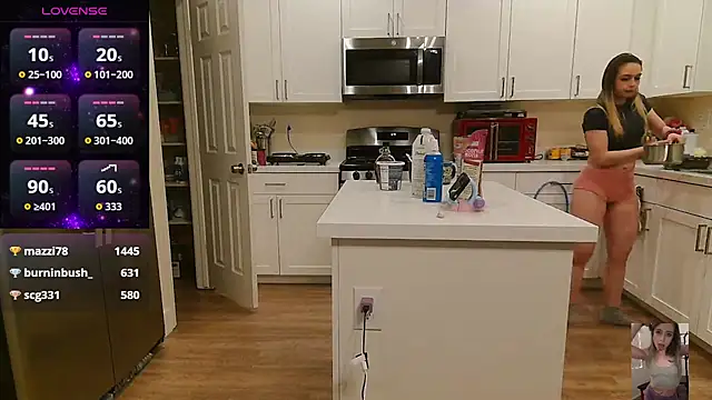 Blondiewithanass online show from 11/08/25, 12:16