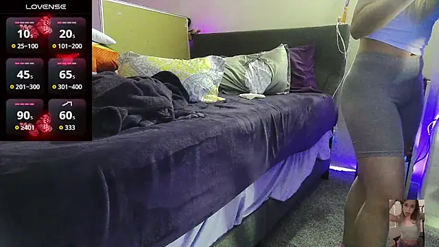 Blondiewithanass online show from 04/20/26, 11:06