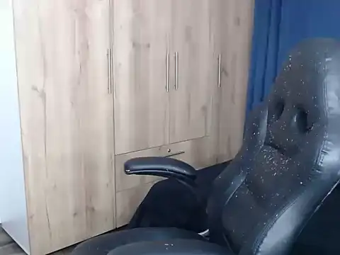 beautifulunna  online show from 03/23/26, 02:04