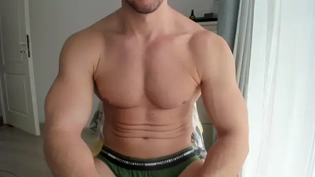 woolfiie online show from 03/24/26, 09:14