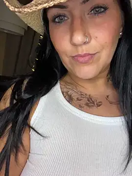 LittleMissEeve online show from 06/07/26, 02:59