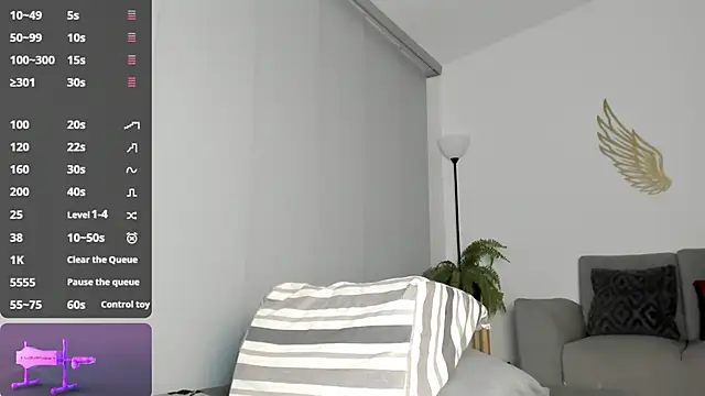 TanishaEvans online show from 04/13/26, 05:13