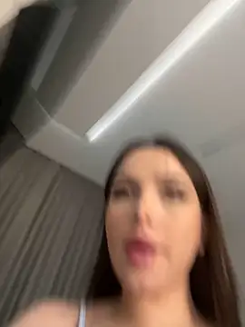 Snapshot of stefannichka chatting on 12/08/24, 01:13 stefannichka online show from 12/08/24, 01:13