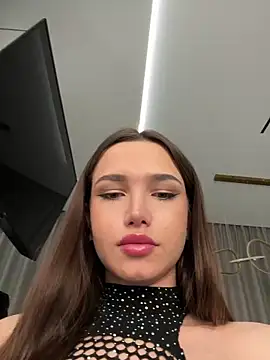 Snapshot of stefannichka chatting on 12/19/24, 09:17 stefannichka online show from 12/19/24, 09:17