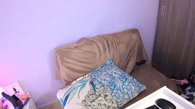 K a t i a  online show from 02/01/26, 04:11