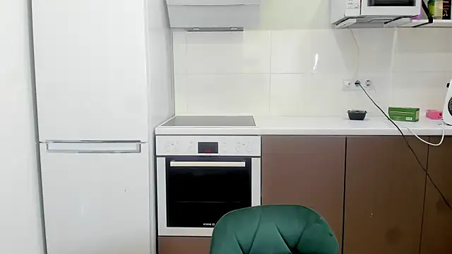 Your Masha online show from 04/21/26, 06:41