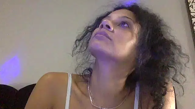 Snapshot of pinksugarxx chatting on 06/10/26, 04:28 pinksugarxx online show from 06/10/26, 04:28