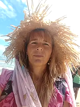 Luna-Natural online show from 02/27/25, 05:47