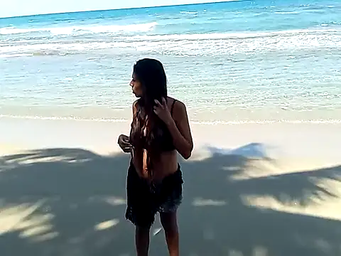 Luna-Natural online show from 03/15/25, 05:37