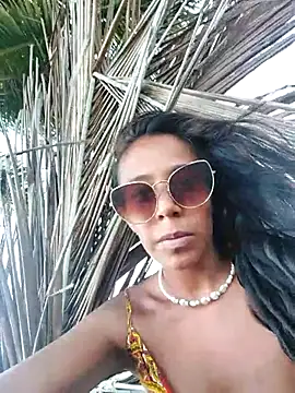 Luna-Natural online show from 10/07/25, 08:50