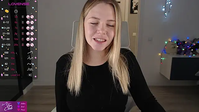 Emma Bryan online show from 12/11/24, 10:58