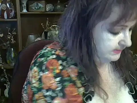 ElenaZed online show from 03/06/25, 05:43