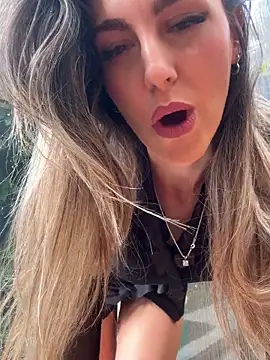 nicole 98 online show from 04/10/26, 02:55