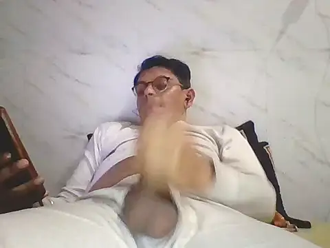 Kumarjay330 online show from 02/13/26, 05:31