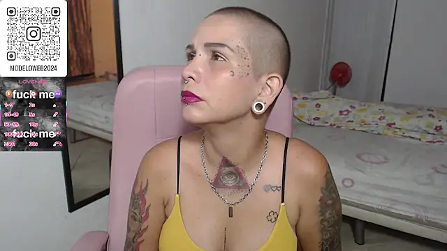 moon cat85 online show from 03/04/25, 01:12