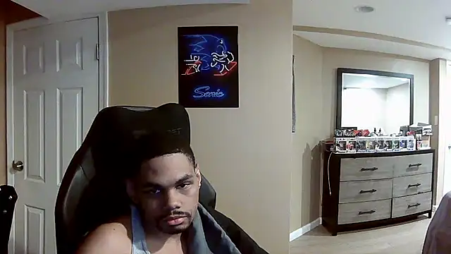 Neovergil0 online show from 06/18/26, 05:30