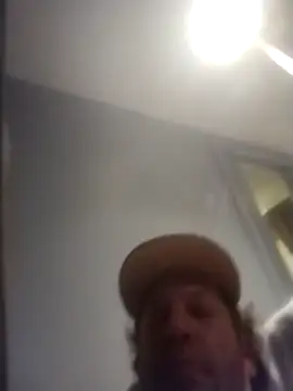 trucker1979 online show from 11/15/25, 09:17