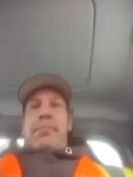 trucker1979 online show from 11/21/25, 03:22