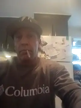 trucker1979 online show from 12/13/25, 07:53