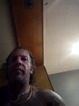 Snapshot of trucker1979 chatting on 07/20/26, 08:44 trucker1979 online show from 07/20/26, 08:44