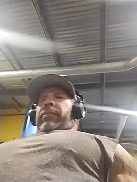 Snapshot of trucker1979 chatting on 08/09/26, 07:46 trucker1979 online show from 08/09/26, 07:46