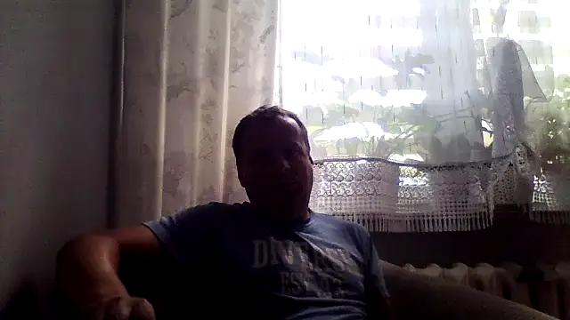 Snapshot of grzes19763 chatting on 06/27/26, 12:10 grzes19763 online show from 06/27/26, 12:10